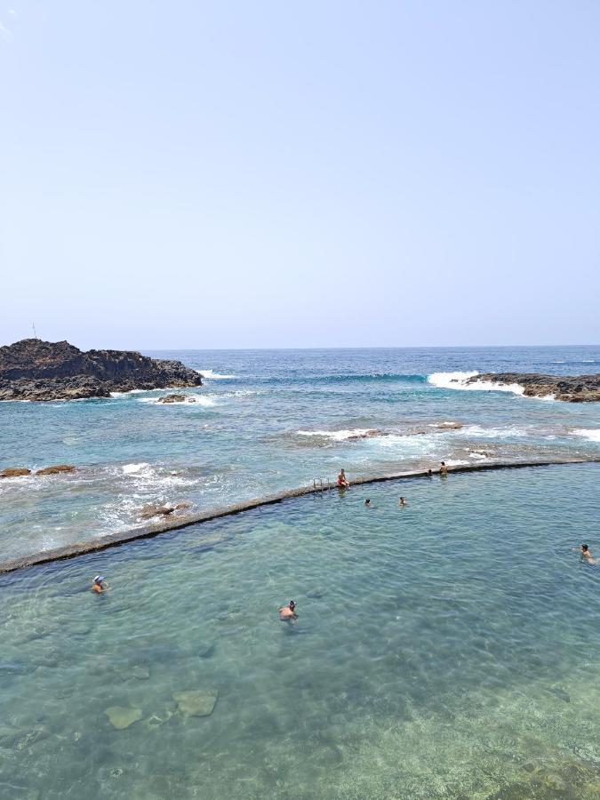 Cozy Apartment In Front Of The Natural Pools El Pris エクステリア 写真