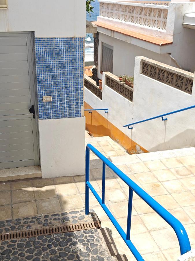 Cozy Apartment In Front Of The Natural Pools El Pris エクステリア 写真