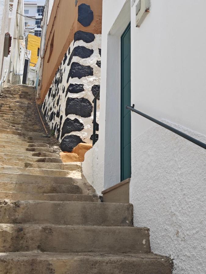 Cozy Apartment In Front Of The Natural Pools El Pris エクステリア 写真