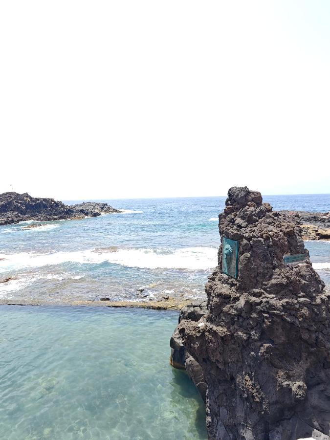 Cozy Apartment In Front Of The Natural Pools El Pris エクステリア 写真
